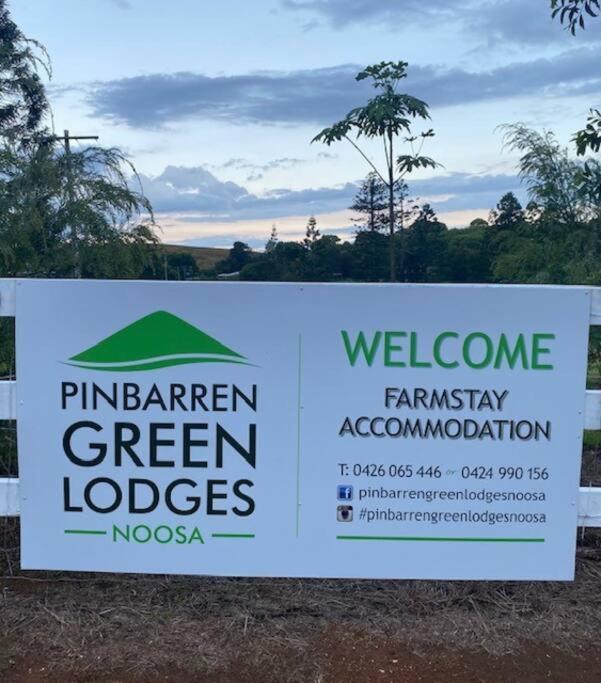 Pinbarren Green Lodges Noosa Exterior foto