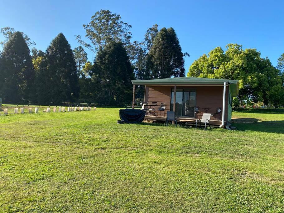 Pinbarren Green Lodges Noosa Exterior foto